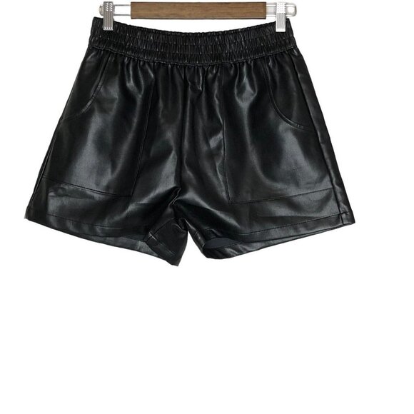 Altar'd State NWT Sasha Vegan Leather High‎ Waist Shorts with Pockets Size Small